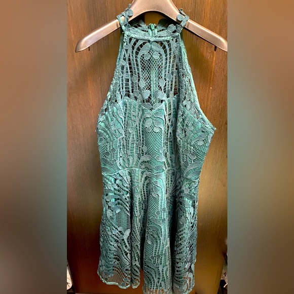Two Sisters Dresses & Skirts - NWOT Green Halter Crochet Dress- Two Sisters the label